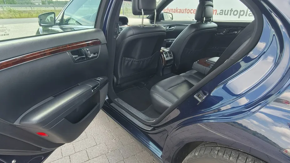 MERCEDES-BENZ S Klasa -