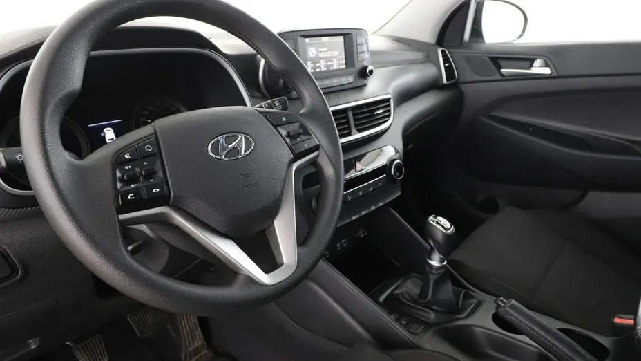 HYUNDAI Tucson -