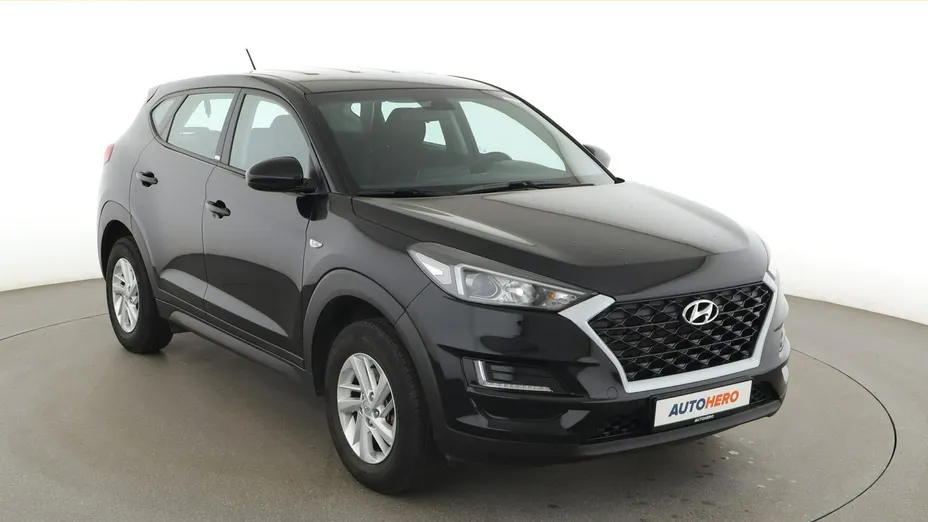 HYUNDAI Tucson -