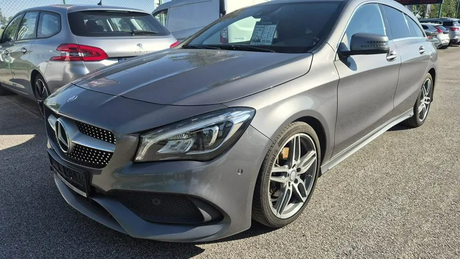 MERCEDES-BENZ CLA -