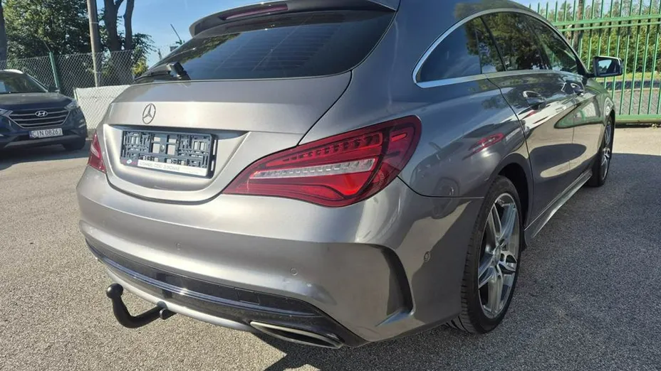 MERCEDES-BENZ CLA -