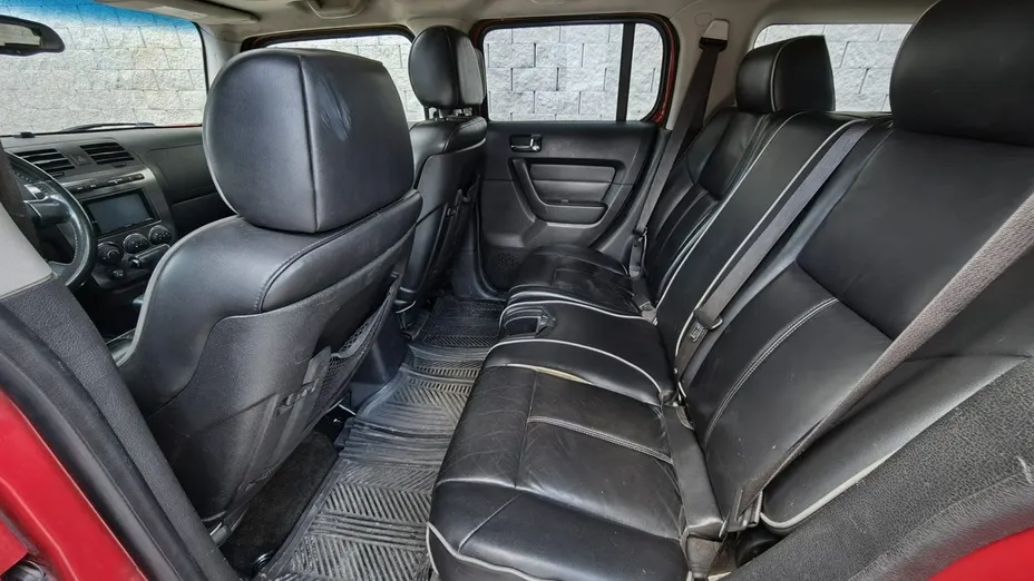 HUMMER H3 -