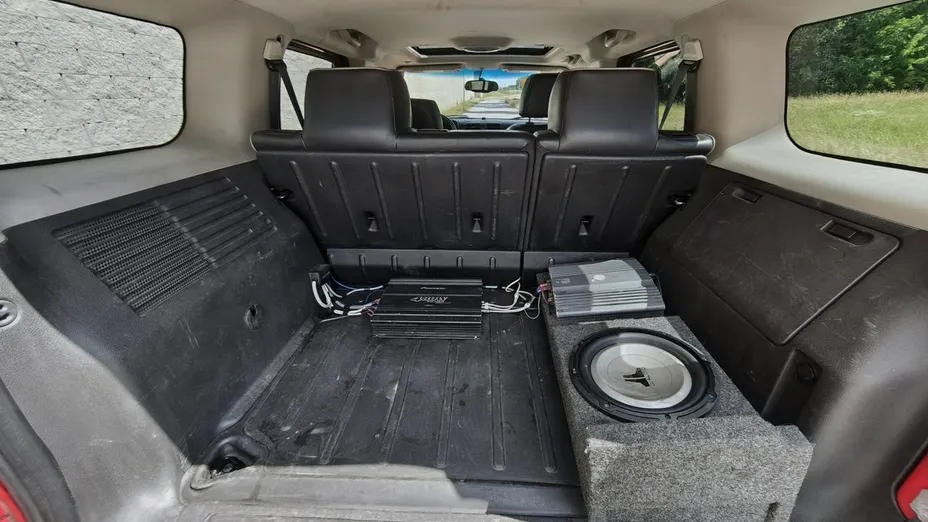 HUMMER H3 -