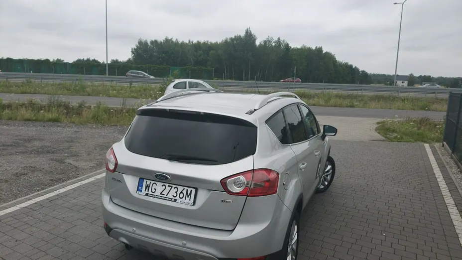 FORD Kuga -