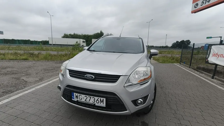 FORD Kuga -