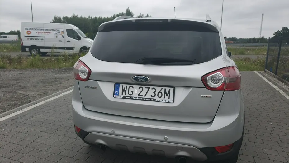 FORD Kuga -