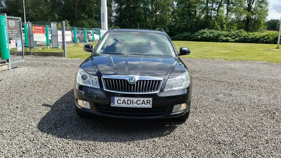 SKODA Octavia -