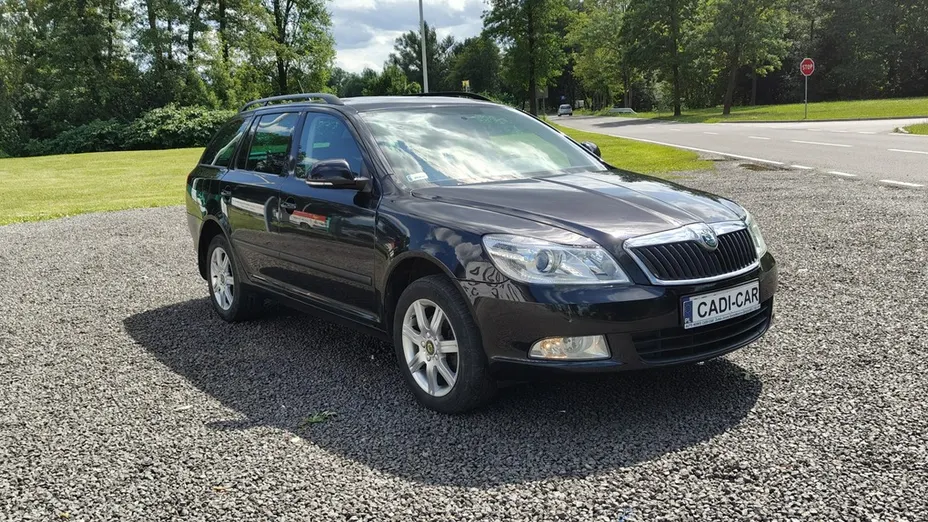 SKODA Octavia -
