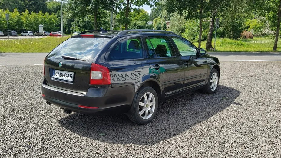 SKODA Octavia -