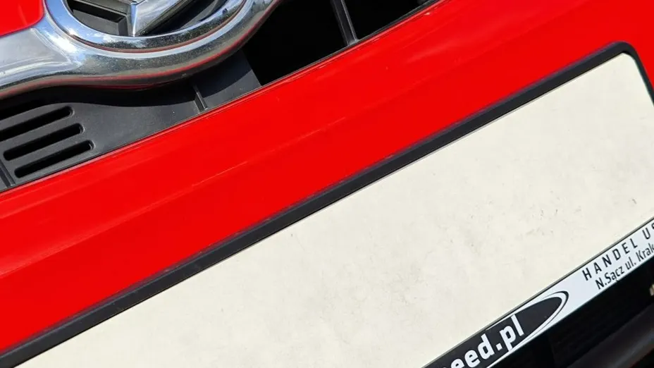 DAIHATSU Cuore -
