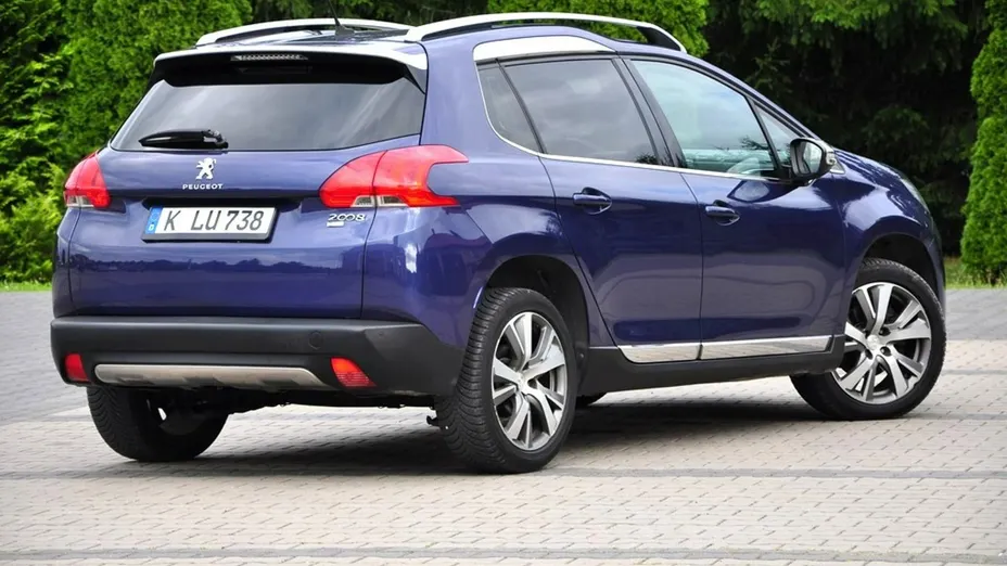 PEUGEOT 2008 -