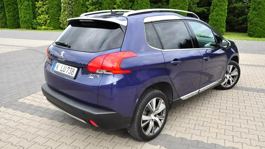 PEUGEOT 2008 -