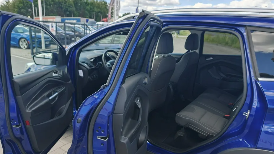 FORD Kuga -