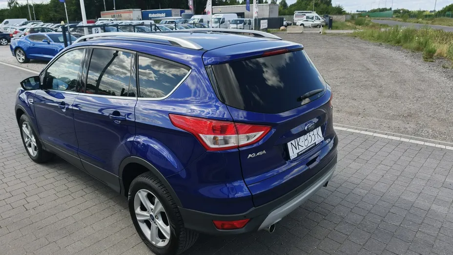FORD Kuga -
