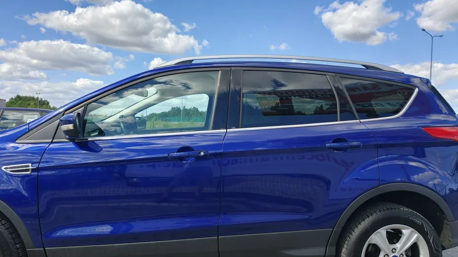 FORD Kuga -