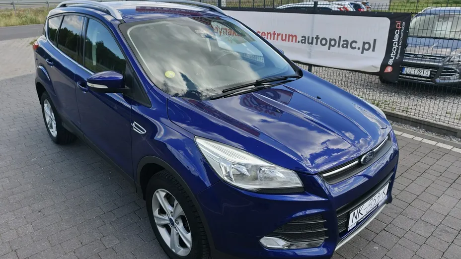 FORD Kuga -