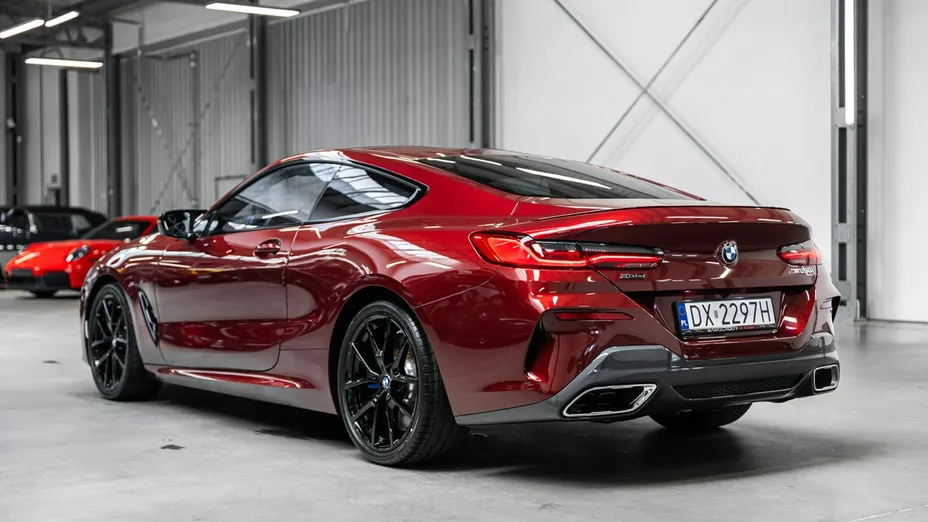 BMW Seria 8 -