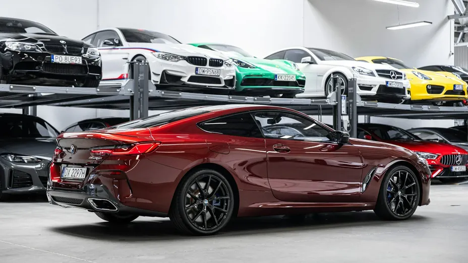 BMW Seria 8 -