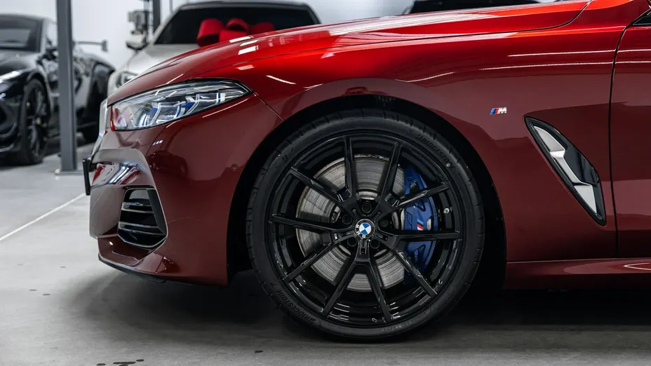 BMW Seria 8 -