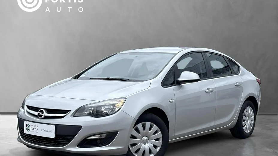 OPEL Astra -