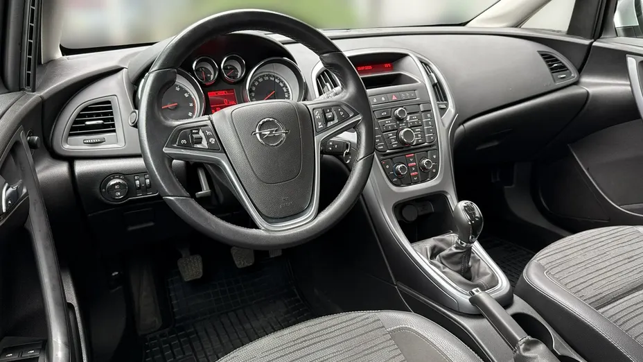 OPEL Astra -