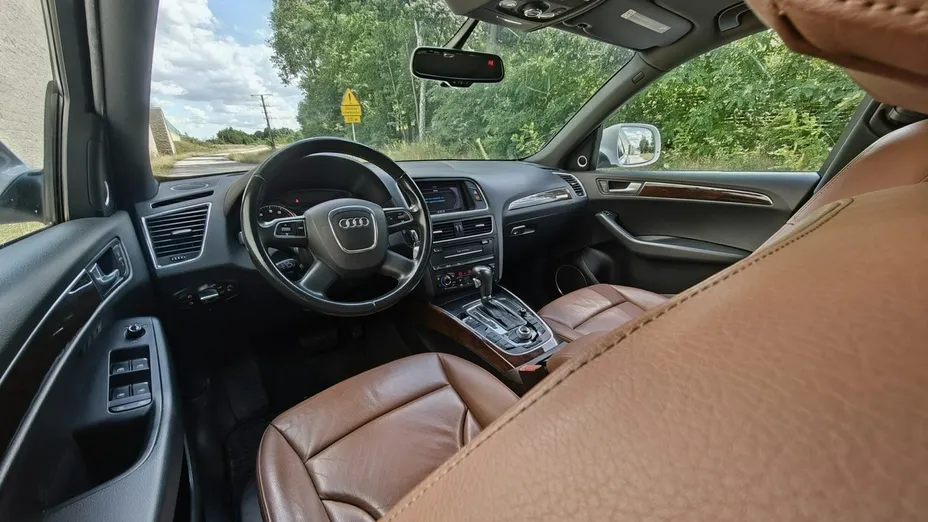 AUDI Q5 -