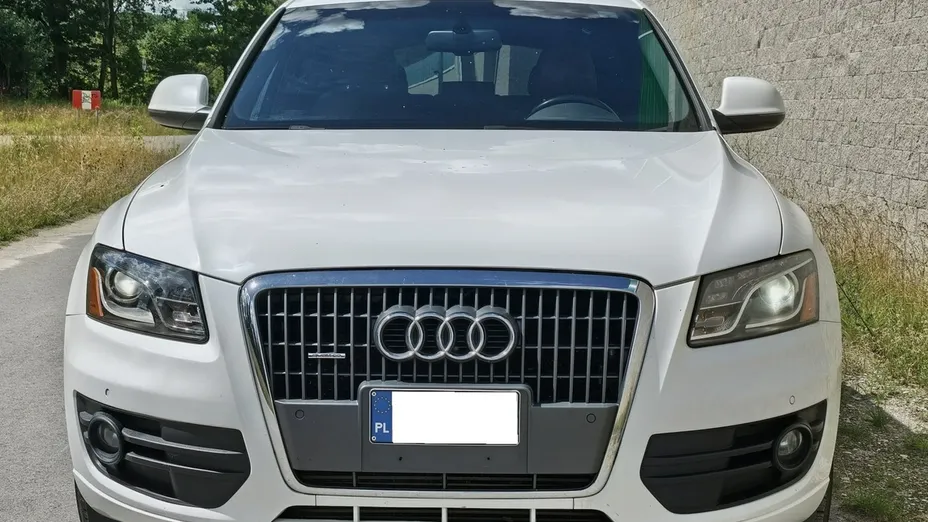 AUDI Q5 -