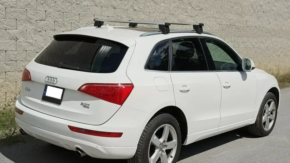 AUDI Q5 -