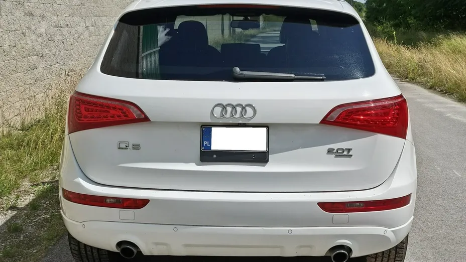 AUDI Q5 -
