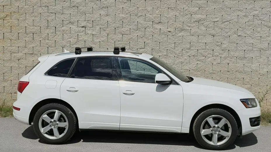 AUDI Q5 -