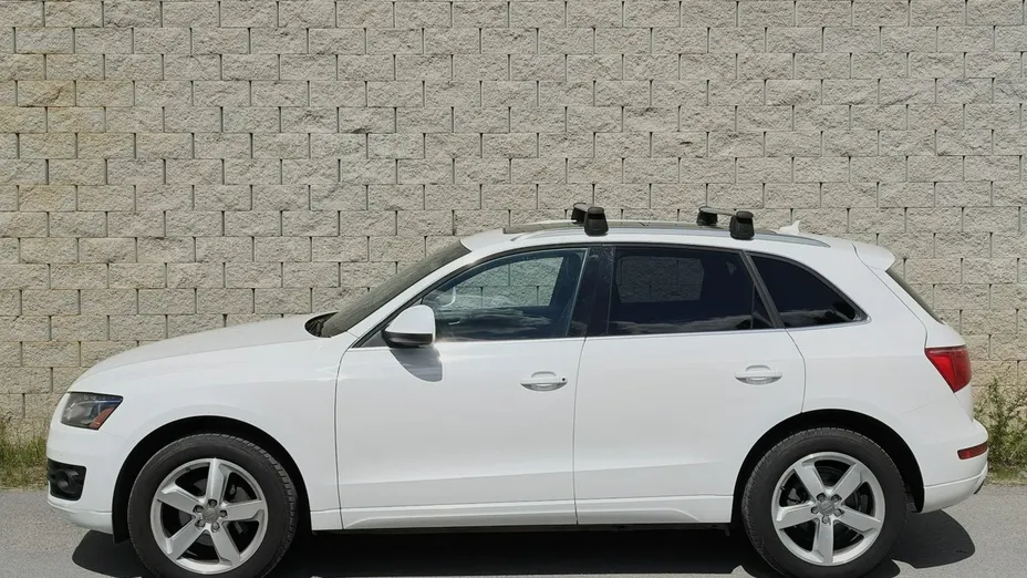 AUDI Q5 -