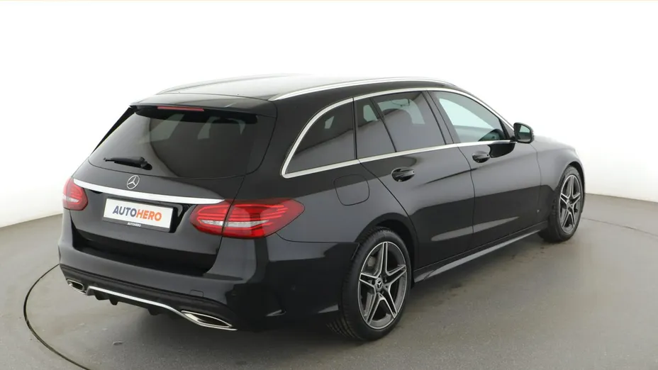 MERCEDES-BENZ C Klasa -