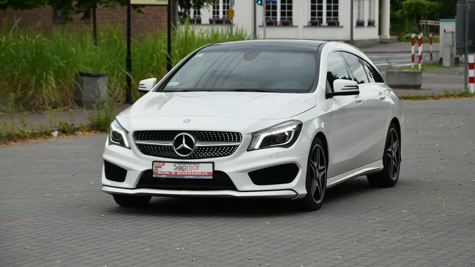 MERCEDES-BENZ CLA -