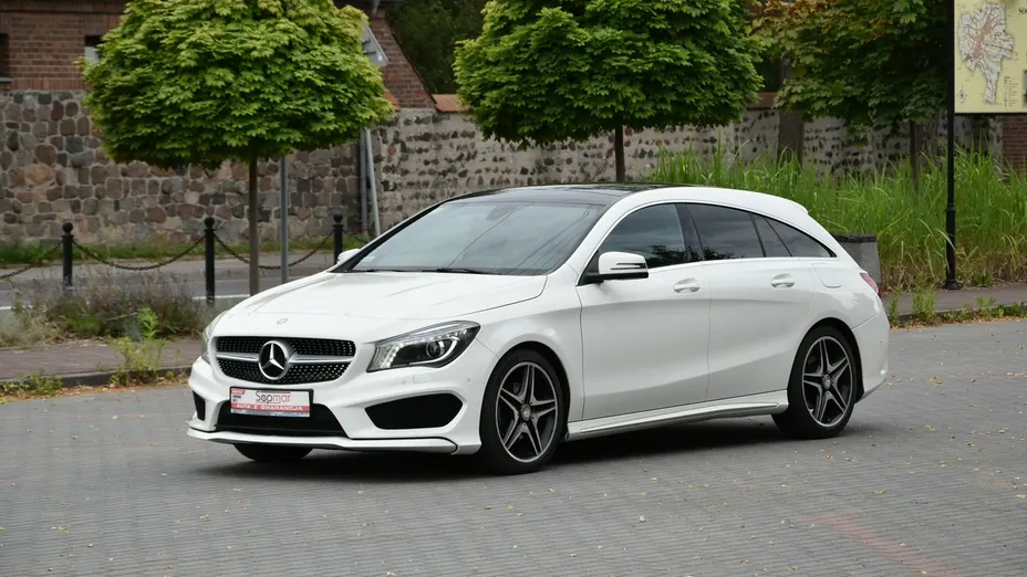 MERCEDES-BENZ CLA -