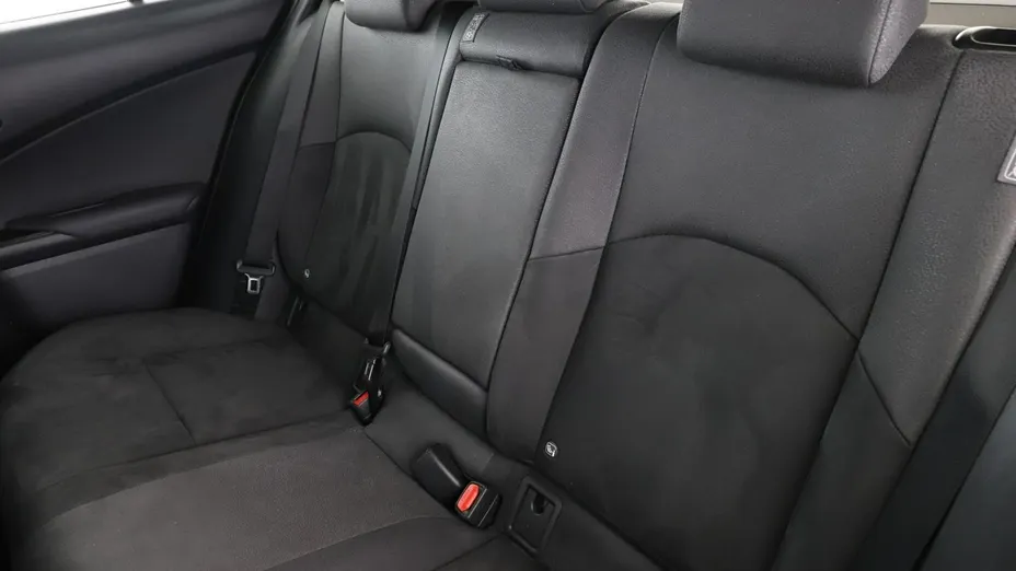 LEXUS UX -