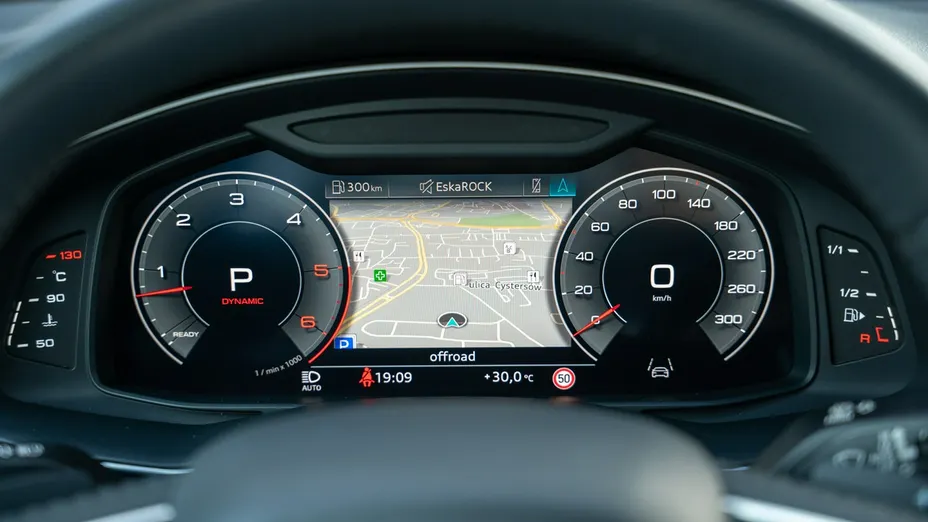 AUDI Q8 / E-Tron -