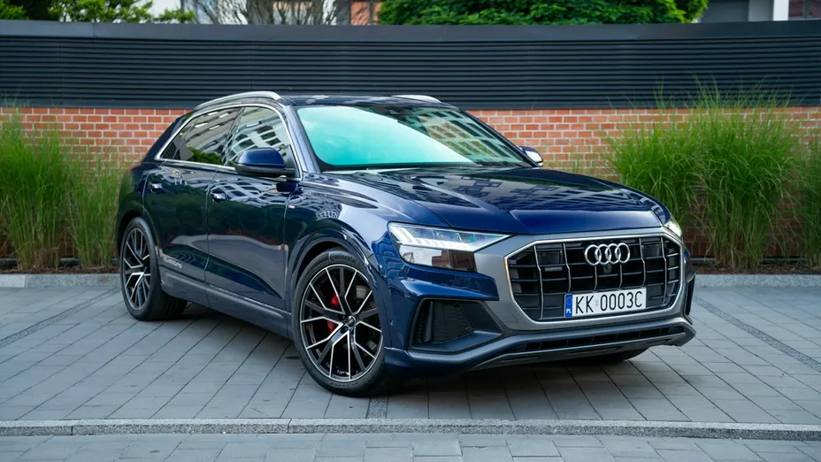 AUDI Q8 / E-Tron -