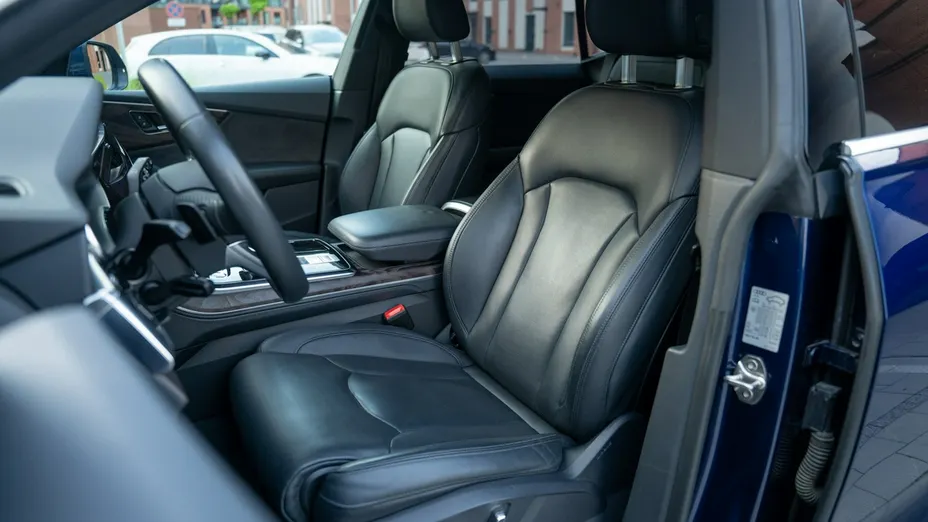 AUDI Q8 / E-Tron -
