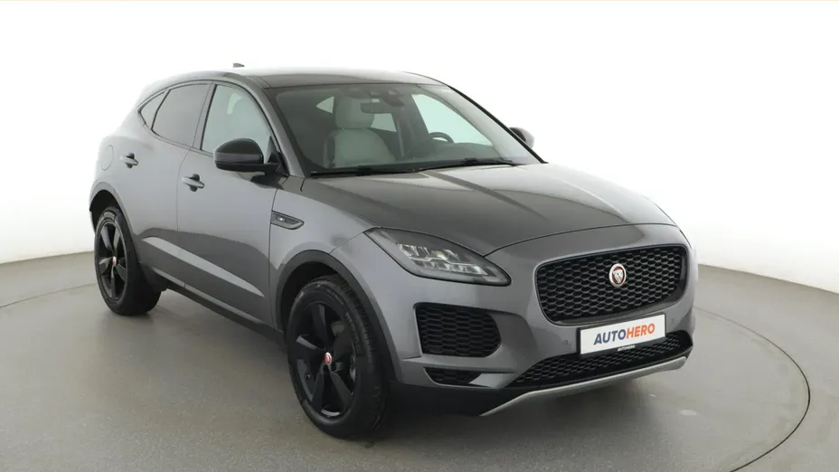JAGUAR E-Pace -