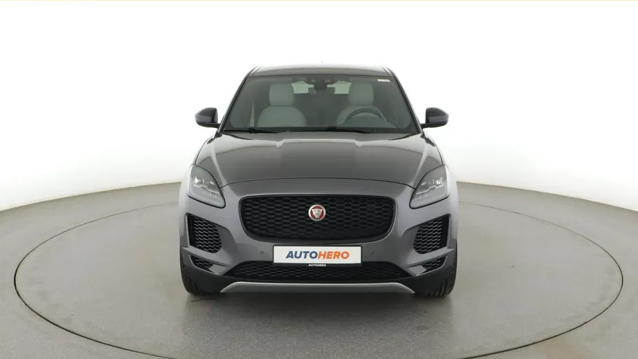 JAGUAR E-Pace -