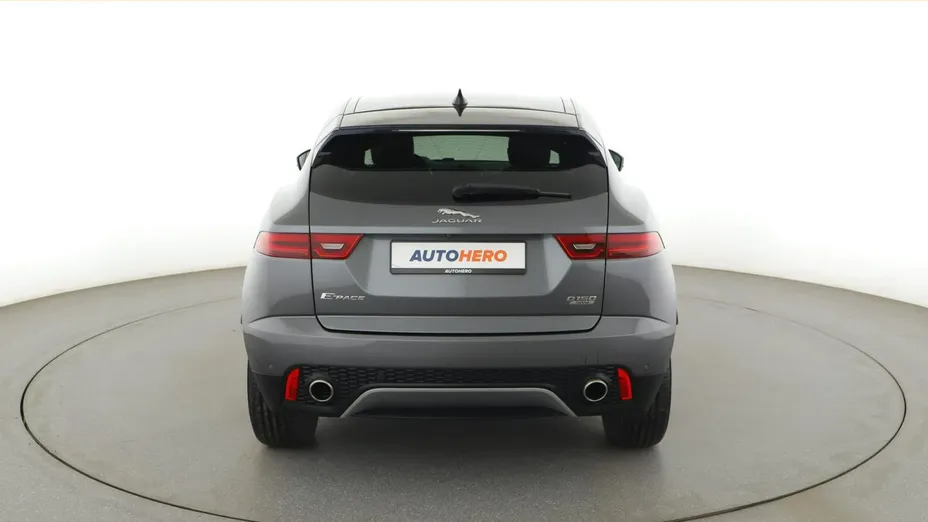 JAGUAR E-Pace -