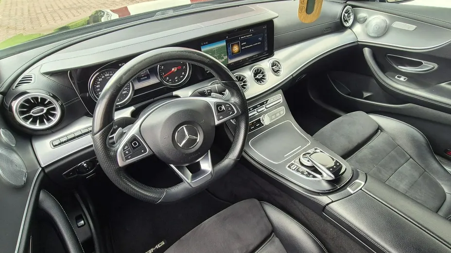 MERCEDES-BENZ E Klasa -