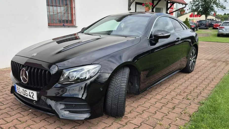 MERCEDES-BENZ E Klasa -