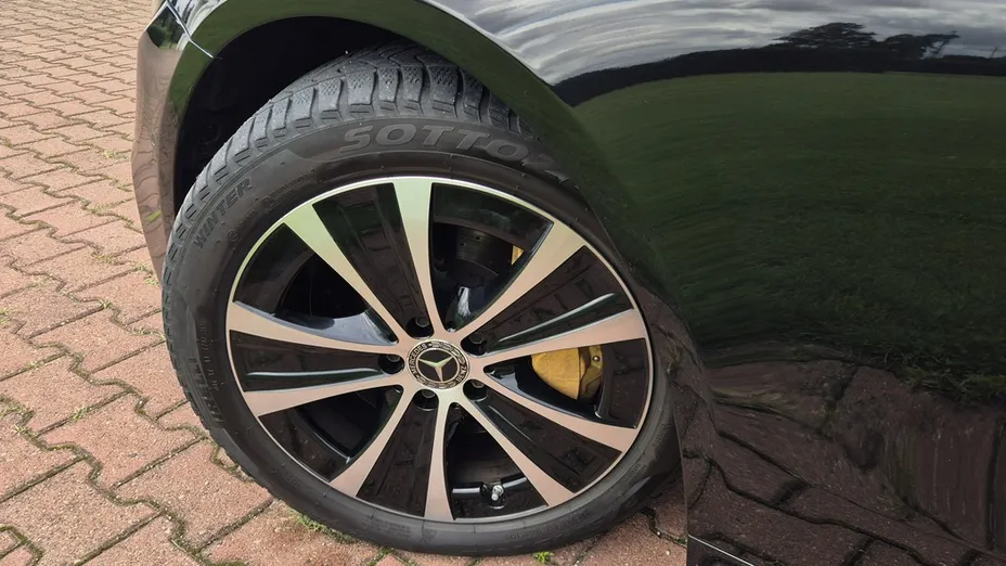 MERCEDES-BENZ E Klasa -