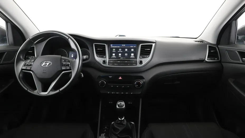 HYUNDAI Tucson -