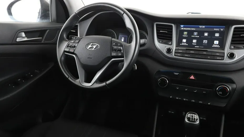 HYUNDAI Tucson -