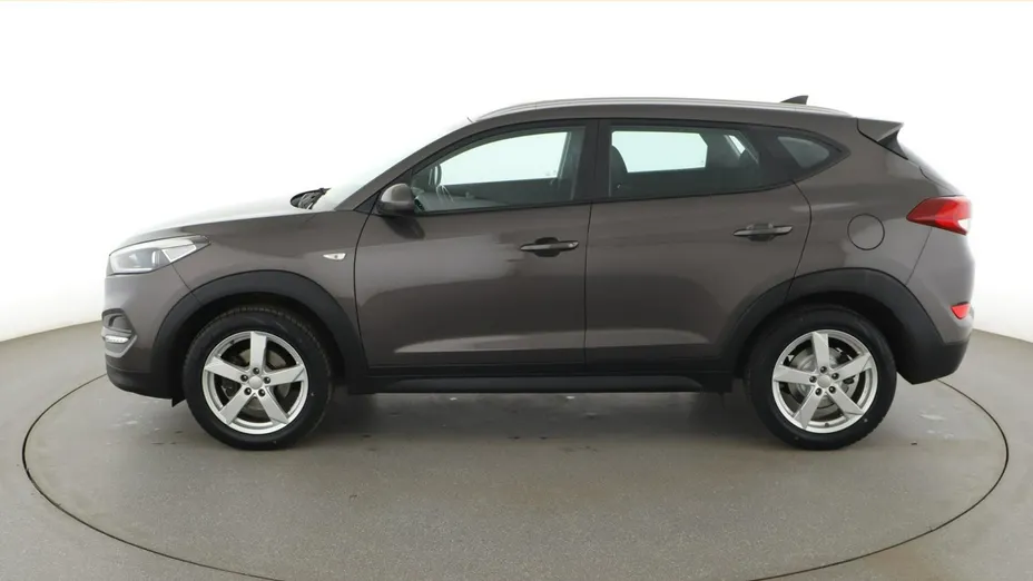 HYUNDAI Tucson -
