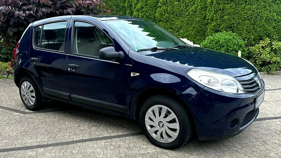 DACIA Sandero -