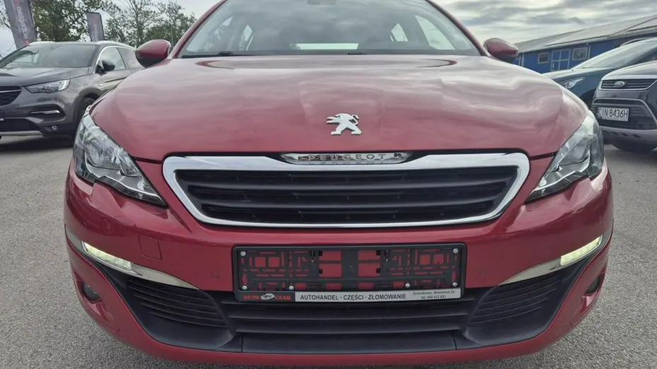 PEUGEOT 308 -
