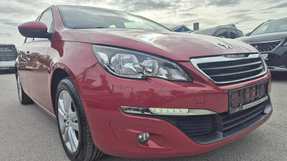 PEUGEOT 308 -